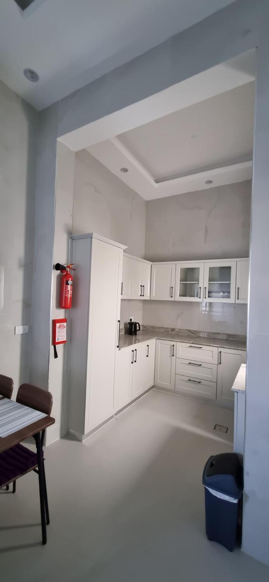 Elizabeth Hostel Muscat Exterior photo