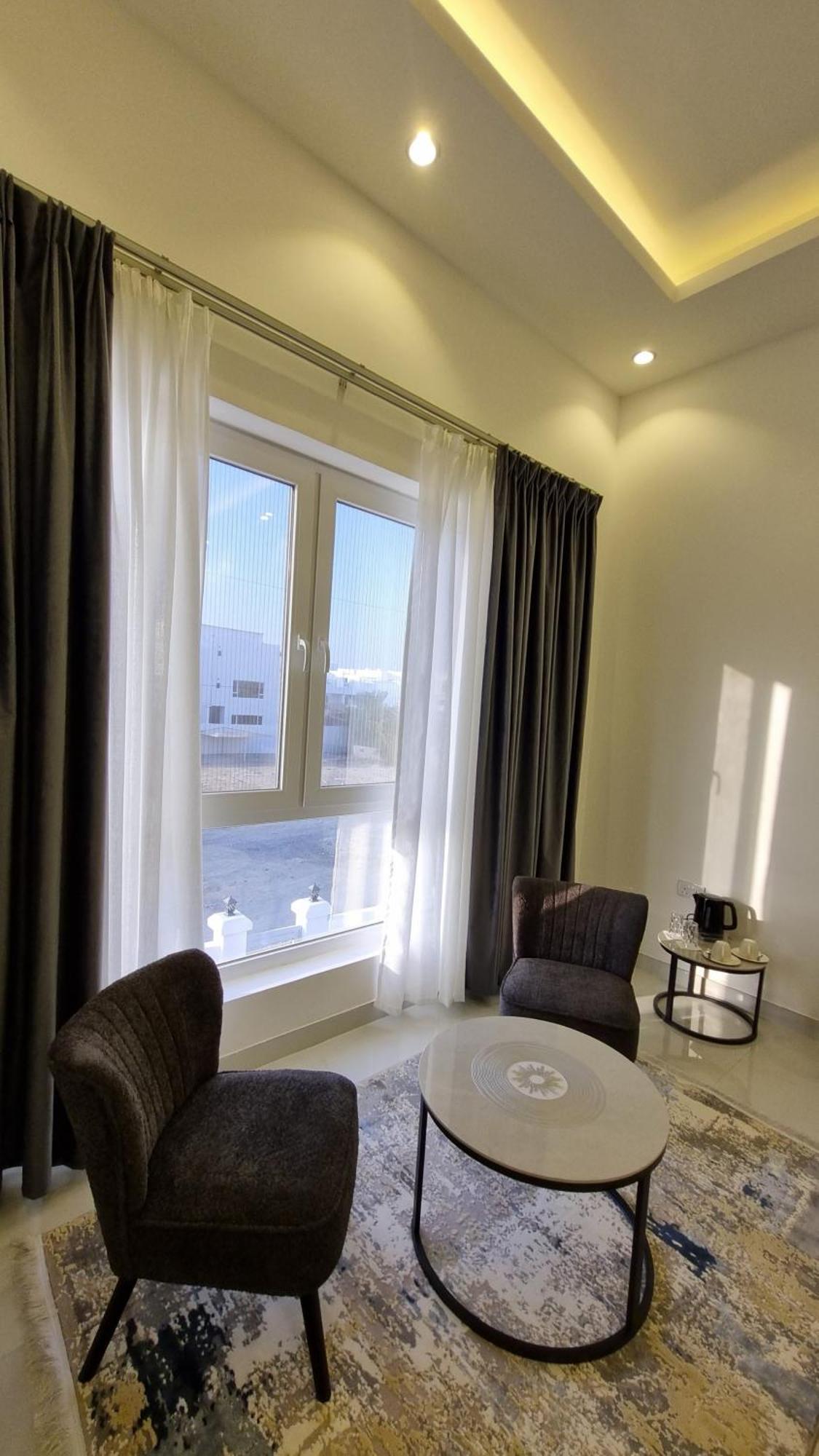 Elizabeth Hostel Muscat Exterior photo