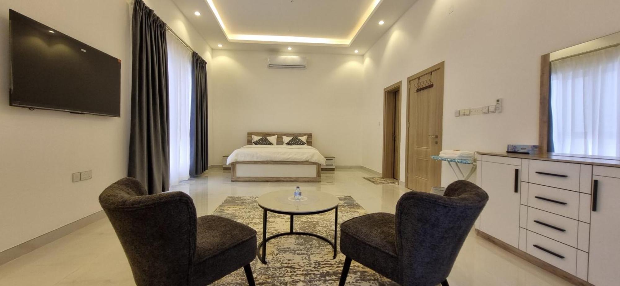 Elizabeth Hostel Muscat Exterior photo